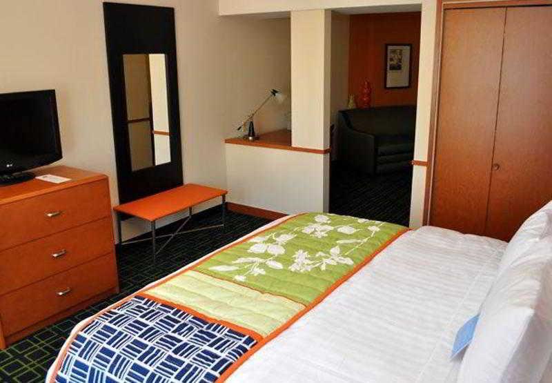 Fairfield Inn & Suites Seattle Bremerton Dış mekan fotoğraf