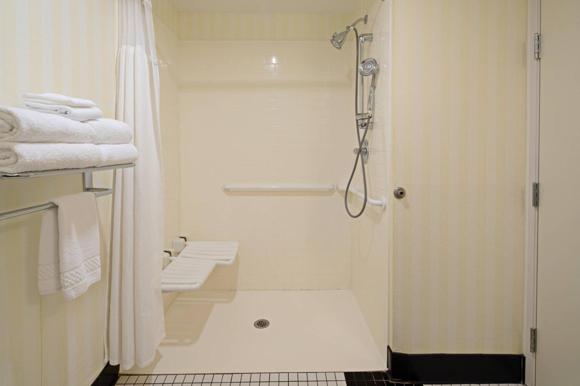 Fairfield Inn & Suites Seattle Bremerton Dış mekan fotoğraf